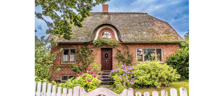 Case vechi renovate cu stil - ghid complet pentru modernizarea si renovarea unei case vechi