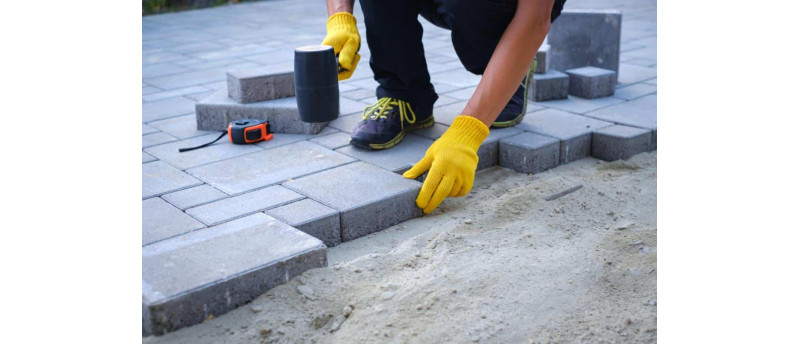 Montaj pavele - solutii si idei pentru instalare pe beton, pietris sau pat de nisip