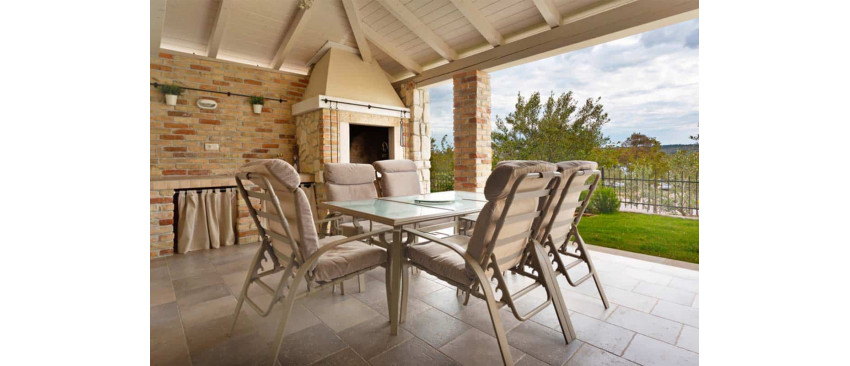 Bucatarie de vara - ghid util pentru construirea si amenajarea unui spatiu deosebit