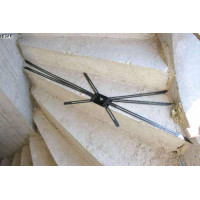 Spion de treapta T500