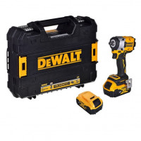 DeWalt Masina de insurubat cu impact 18v, cu snur de prindere 2x5ah dewalt DeWalt Masina de insurubat cu impact 18v, cu snur de prindere 2x5ah dewalt