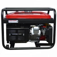 RS Generator de curent BISONTE SK2800 putere maxima 2,8 kW 230V