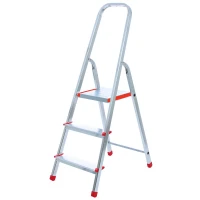 Scara aluminiu BISONTE STR0103 3 trepte, inaltime maxima 1,12 m pentru interior Scara aluminiu BISONTE STR0103 3 trepte, inaltime maxima 1,12 m pentru interior