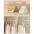SONGMICS Set de 50 de umerase pentru haine, anti-alunecare cu catifea, bara de cravata si carlig pivotant, 43,5 cm, alb [5]