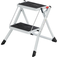 SONGMICS Scara pliabila cu 2 trepte, sarcina 150 kg, otel, 50x60x44 cm, alb si negru SONGMICS Scara pliabila cu 2 trepte, sarcina 150 kg, otel, 50x60x44 cm, alb si negru