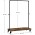 SONGMICS Suport haine pe roti, cu bara si raft inferior, stil industrial, 104x40x162 cm, negru [2]