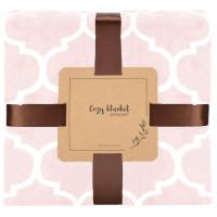 Patura pufoasa pentru 2 persoane, 200x220cm, cu model trifoi marocan, roz Patura pufoasa pentru 2 persoane, 200x220cm, cu model trifoi marocan, roz