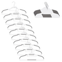 Set de 20 de umerase antiderapante pentru haine, din PE, cu carlig metalic rotativ, 41 cm, alb si gri Set de 20 de umerase antiderapante pentru haine, din PE, cu carlig metalic rotativ, 41 cm, alb si gri