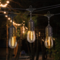 Ghirlanda luminoasa decorativa pentru exterior, alimentare la priza, 10 metri, 10 becuri LED cu iluminare calda 3000K, IP 44 Ghirlanda luminoasa decorativa pentru exterior, alimentare la priza, 10 metri, 10 becuri LED cu iluminare calda 3000K, IP 44