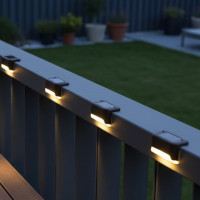Set 4 lampi solare gradina, iluminare balustrada gard, lumina calda, 8x5x5 cm, negru